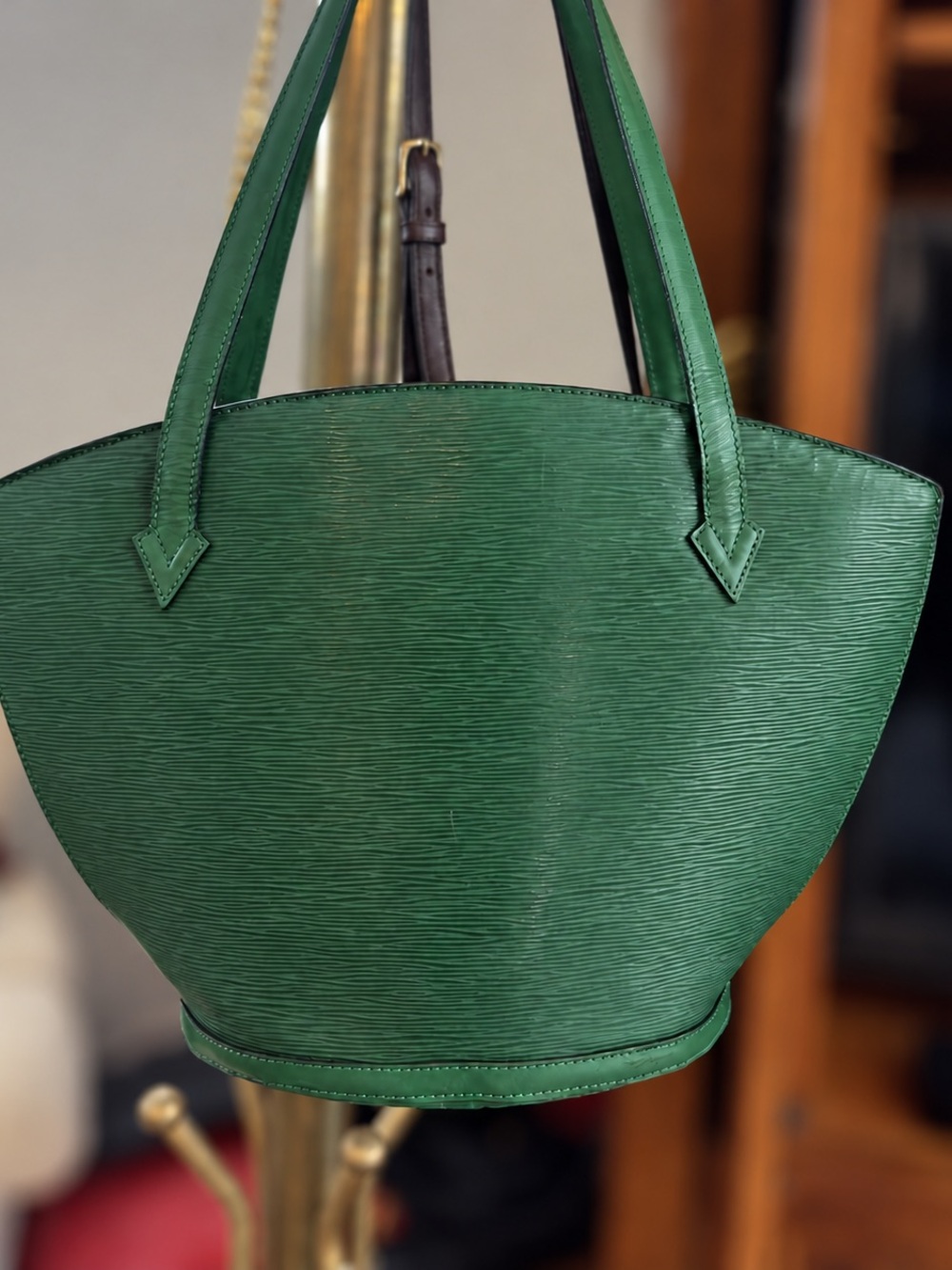 Louis Vuitton Green Epi Leather Shoulder Bag Tote Gold Tone Hardware